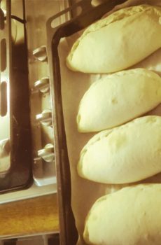 Panzerotti situazionisti alla crema pasticcera